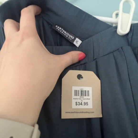 BOHO CROPPED TULIP STYLE LOUNGE PANTS - Picture 5 of 7